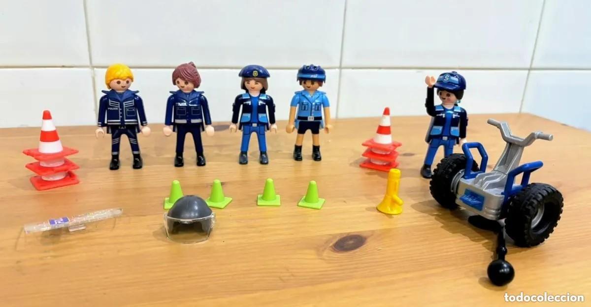 Playmobil: Equipo de policias , veh&iacute;culo, casco, pivotes