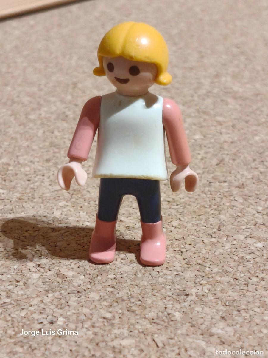 Playmobil: PLAYMOBIL FIGURA NI&Ntilde;A REF 30110530 SETS 5510 3368 3993 5955