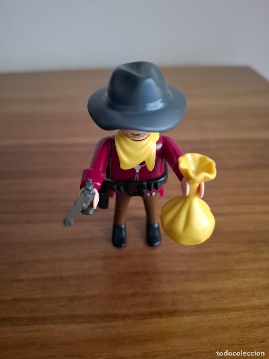 Playmobil: PLAYMOBIL BANDIDO COMPLETO - Foto 2