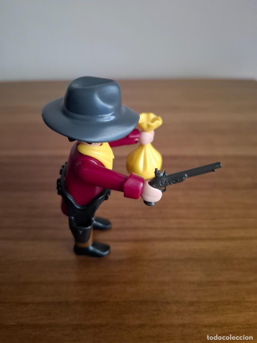 Playmobil: PLAYMOBIL BANDIDO COMPLETO - Foto 3