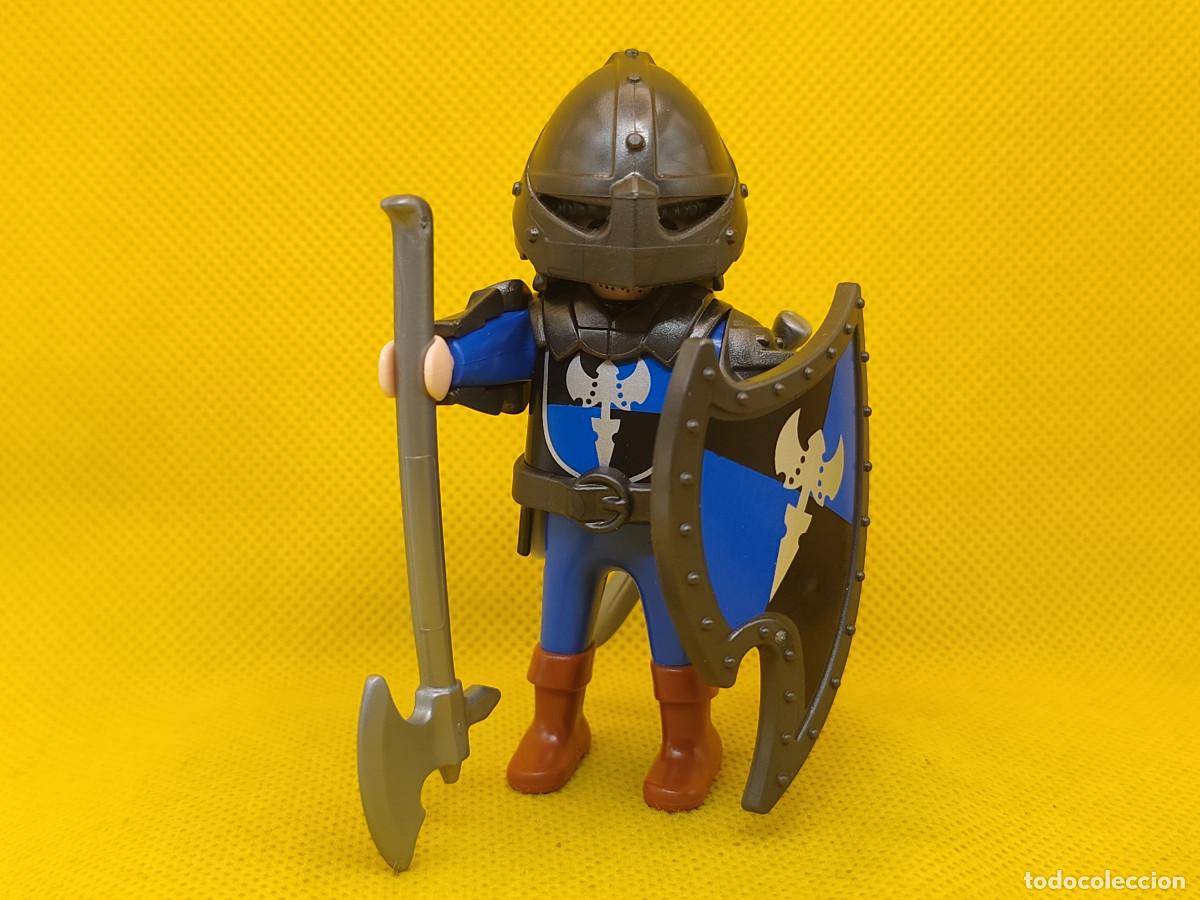 Playmobil: Playmobil Caballero acorazado medieval con hacha larga de combate