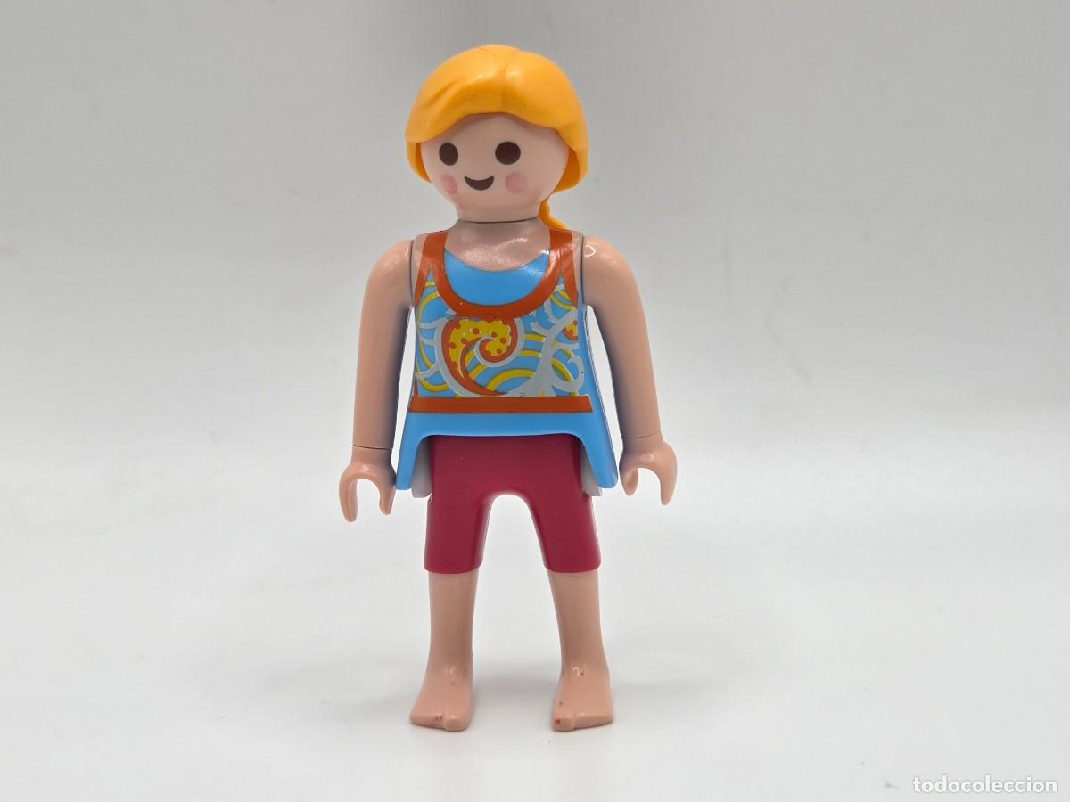 Playmobil: PLAYMOBIL CHICA RUBIA VACACIONES REF. 4857, 6671