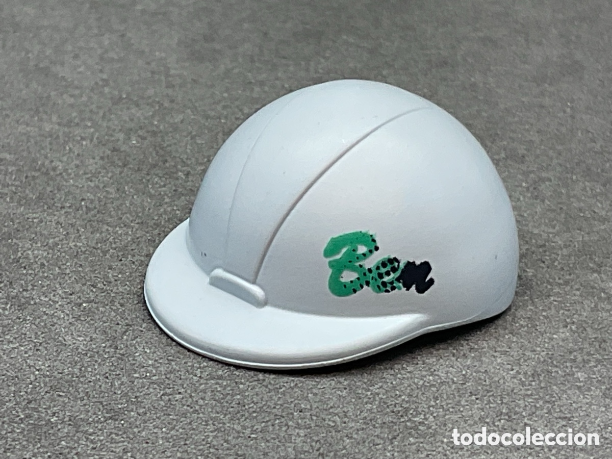 Playmobil: ACCESORIOS PLAYMOBIL. CASCO DE SEGURIDAD CON LOGO.