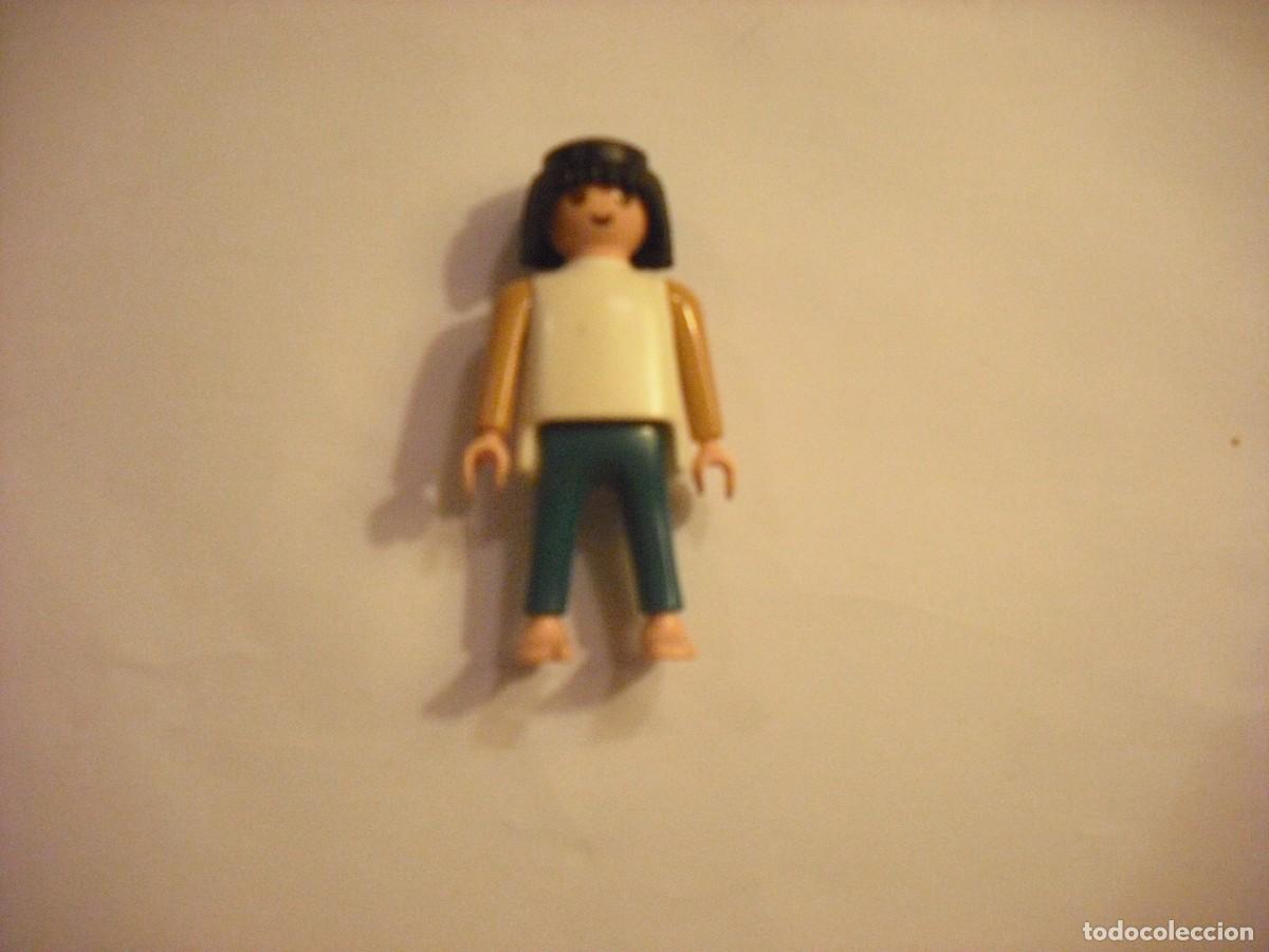 Playmobil: PLAYMOBIL, FIGURA VESTIDA DE VERDE Y BLANCO