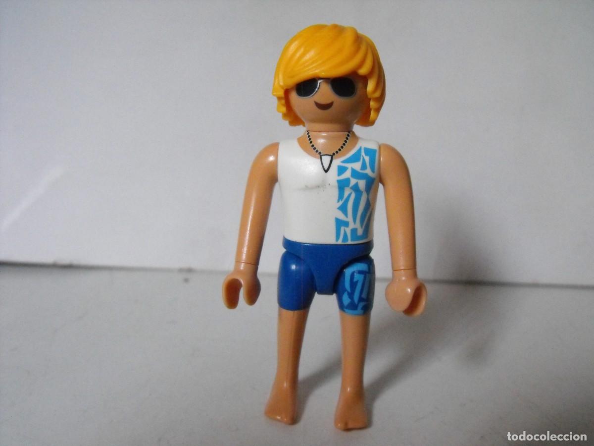 Playmobil: PLAYMOBIL. Figura de hombre surfista.