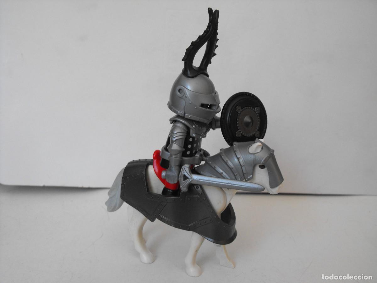 Playmobil: PLAYMOBIL. Soldado guerrero medieval a caballo.