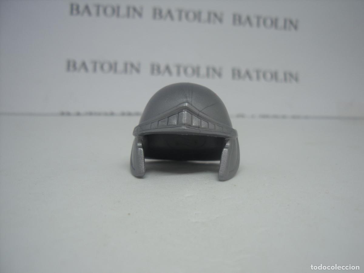 Playmobil: PLAYMOBIL CASCO ROMANO MEDIEVAL ARMAS - Foto 2