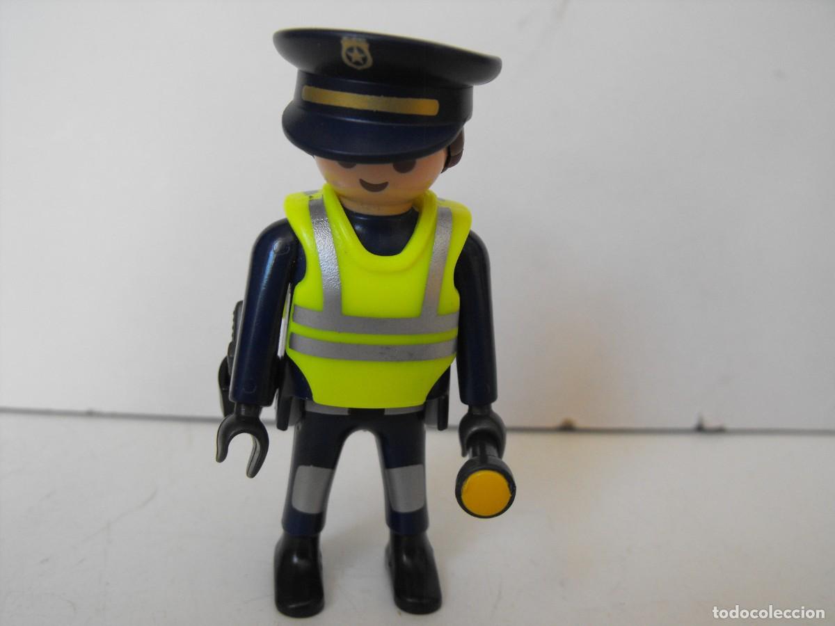 Playmobil: PLAYMOBIL. Figura de policia.