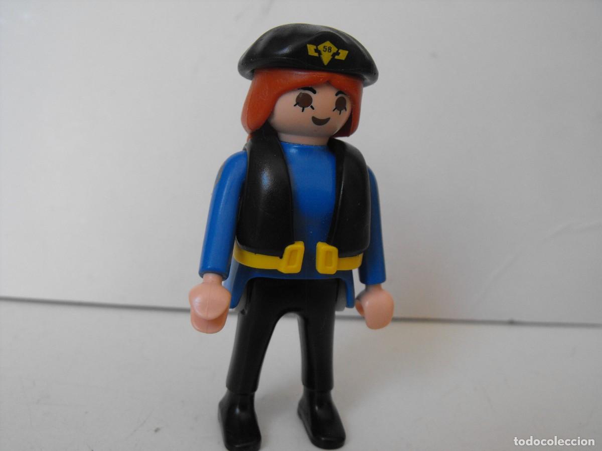 Playmobil: PLAYMOBIL. Figura de policia.