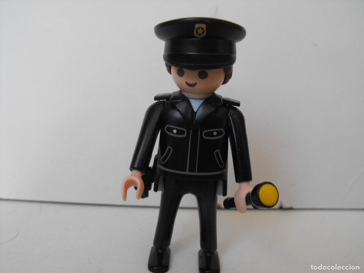 Playmobil: PLAYMOBIL. Figura de policia.