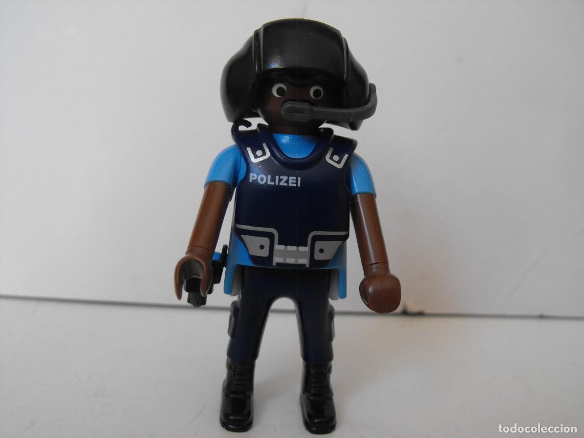 Playmobil: PLAYMOBIL. Figura de policia.