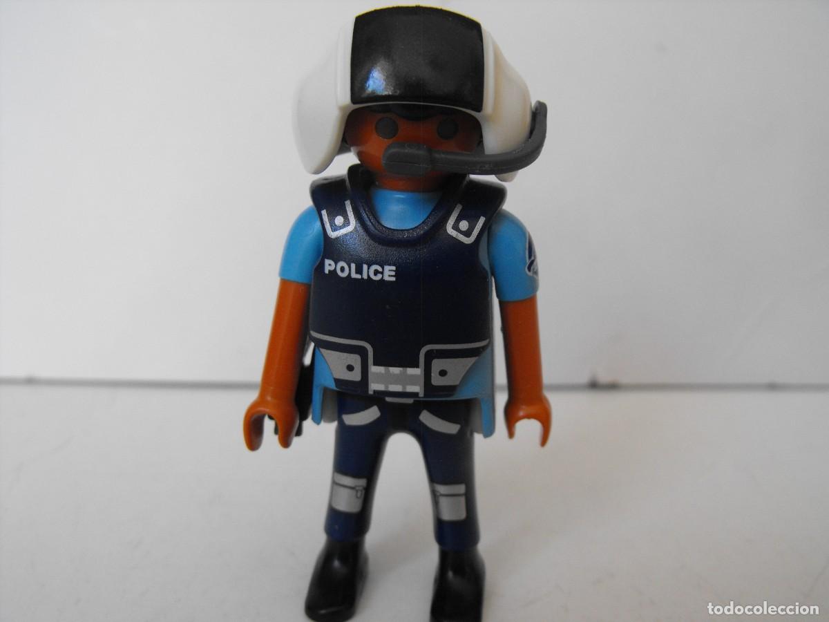 Playmobil: PLAYMOBIL. Figura de policia.