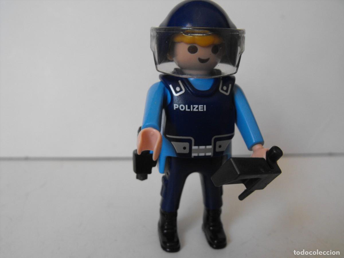 Playmobil: PLAYMOBIL. Figura de policia.