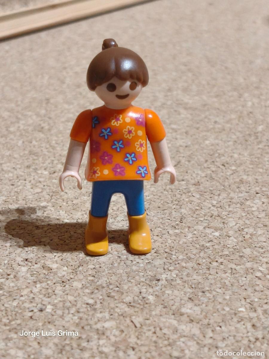 Playmobil: PLAYMOBIL FIGURA NI&Ntilde;A REF 30112300 SETS 5024 5126