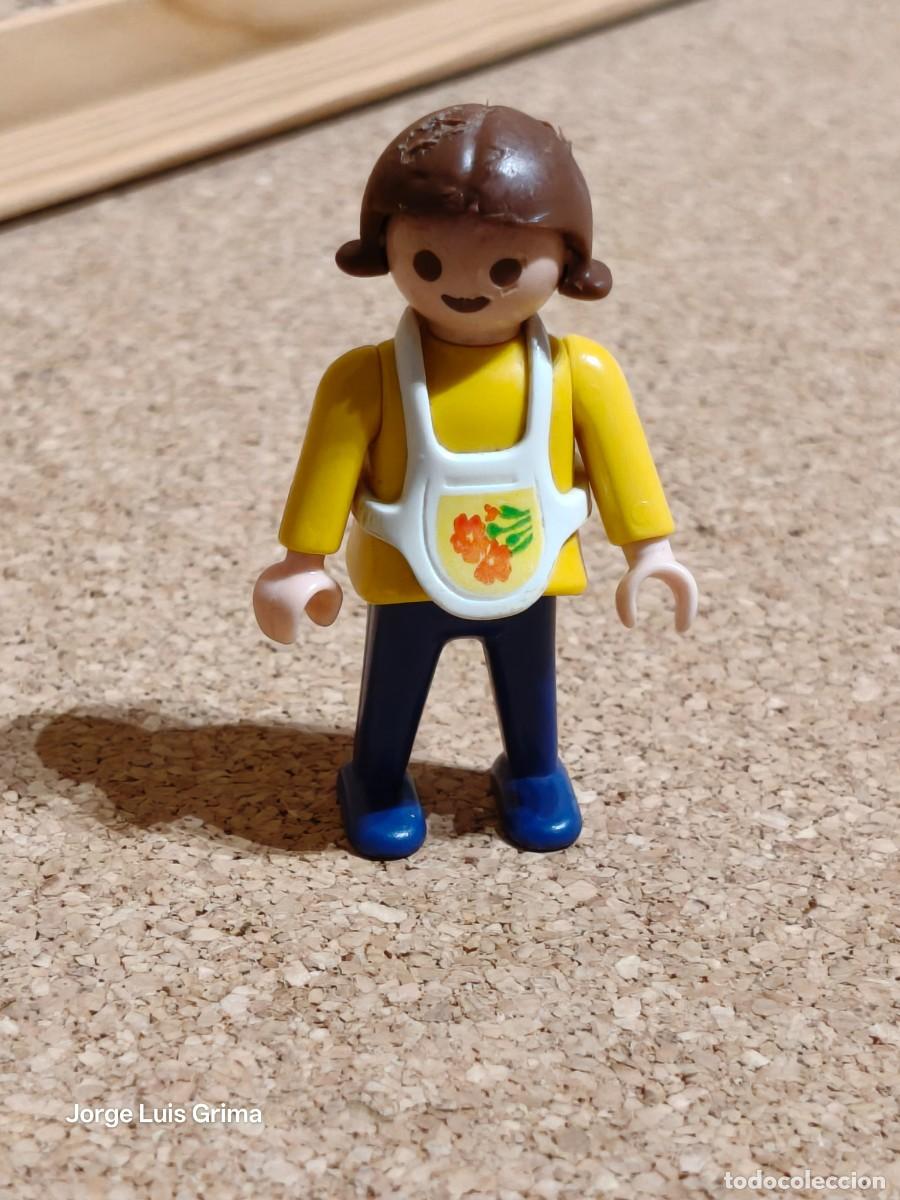 Playmobil: PLAYMOBIL FIGURA NI&Ntilde;A REF 30110370 SETS 3751 9990 5005 ( PELO DEFECTUOSO)
