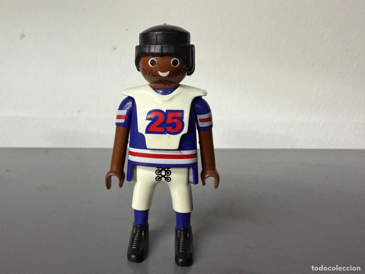 Playmobil: PLAYMOBIL FIGURA NEGRITO DEPORTISTA -MIX28
