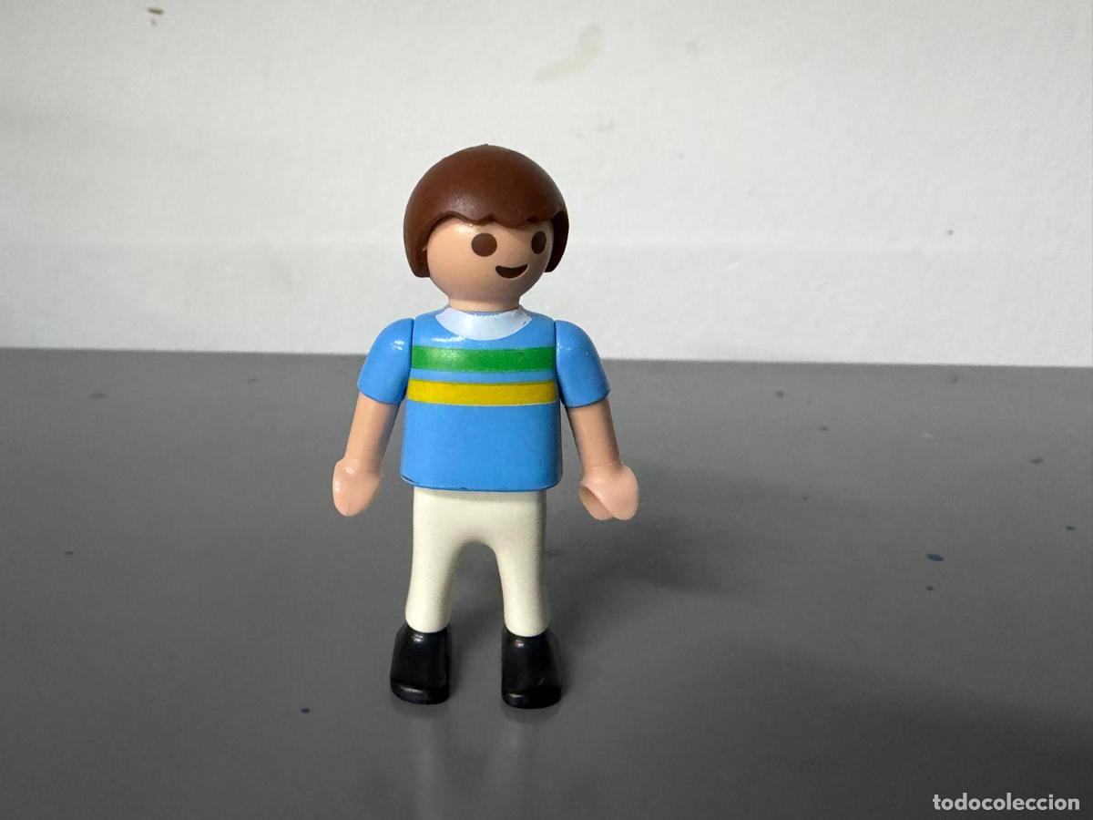 Playmobil: PLAYMOBIL FIGURA NI&Ntilde;O CIUDAD -CH3