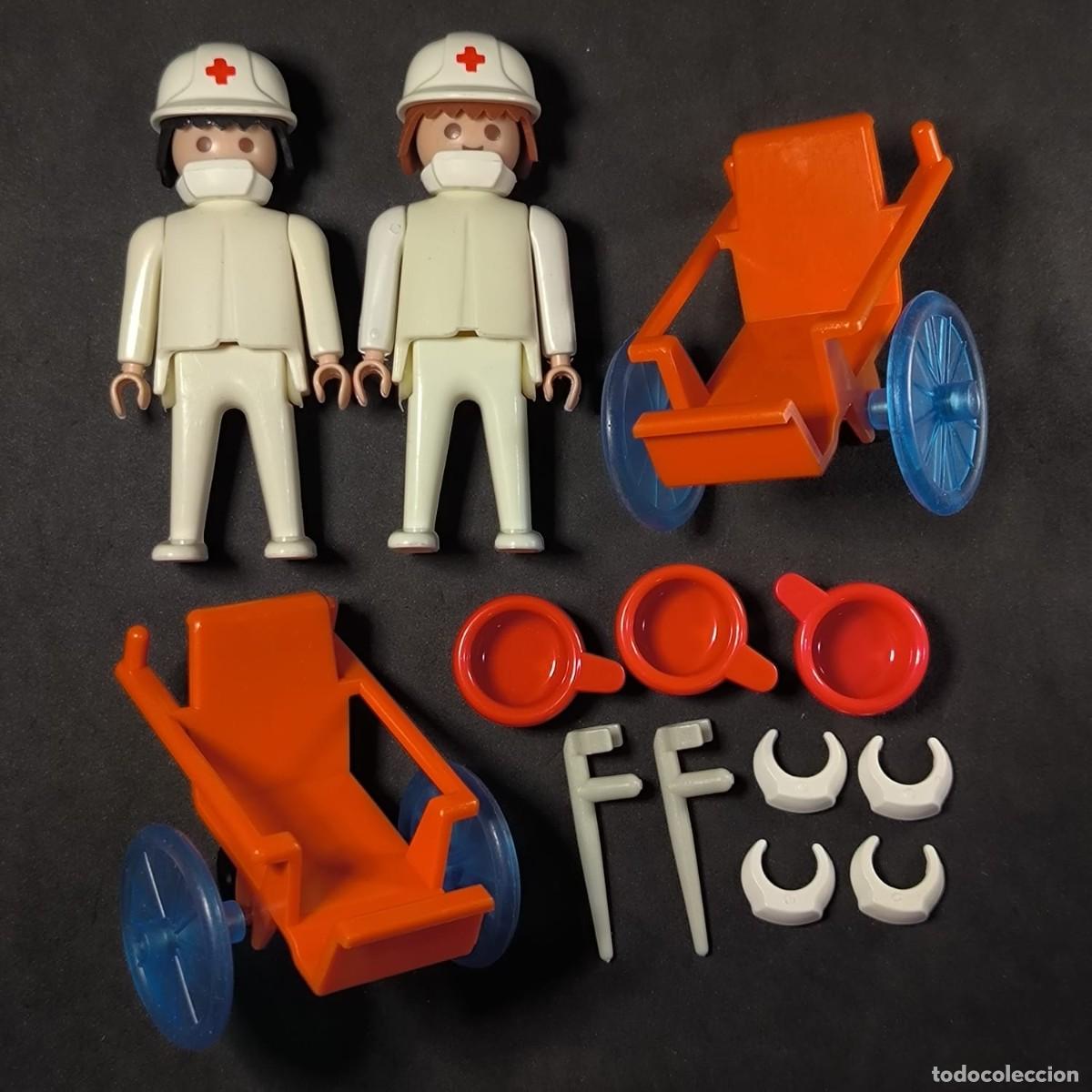 Playmobil: Playmobil medicos con sillas de rueda ☼