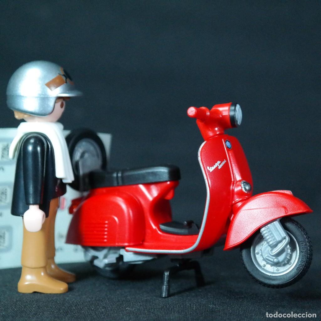 Playmobil: Playmobil vespa roja con figura ☼