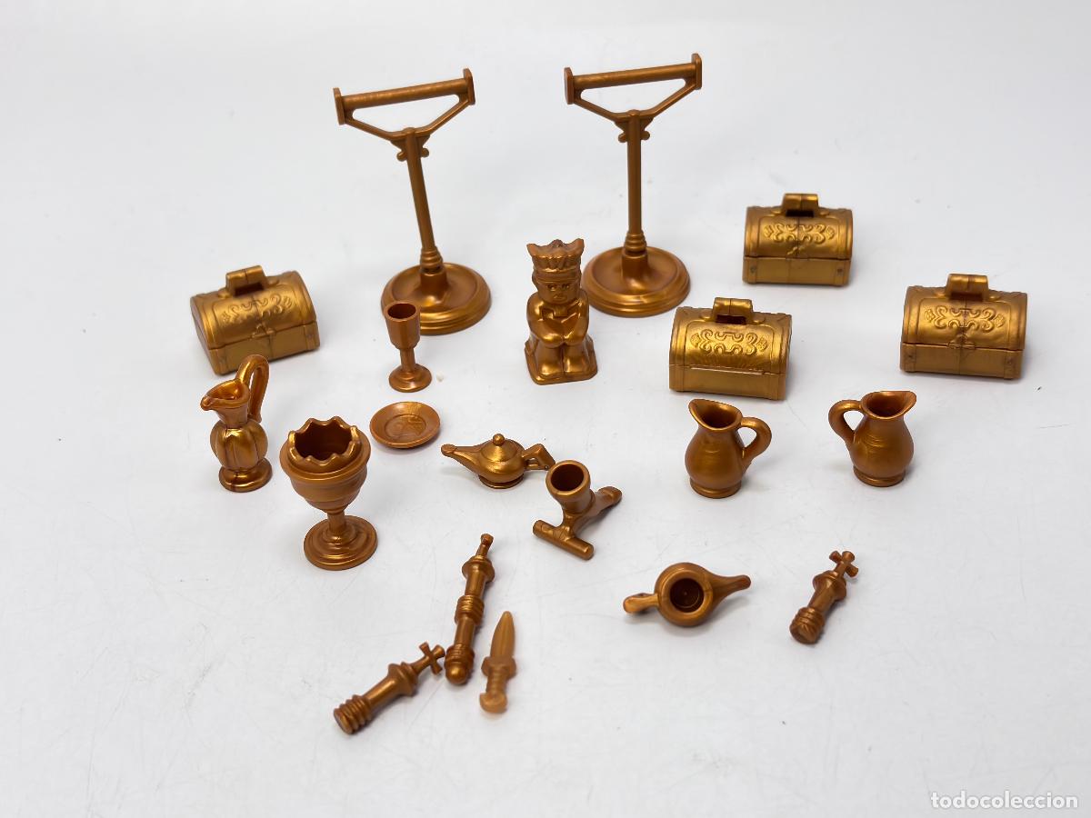 Playmobil: Playmobil lote accesorios dorado soporte loro cofre jarra cruz