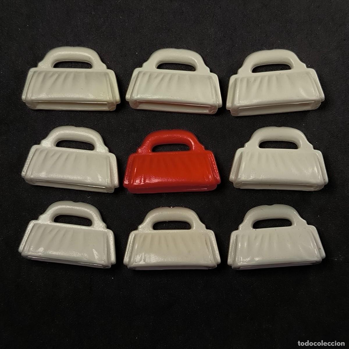 Playmobil: Playmobil carteras blancas con una roja ☼