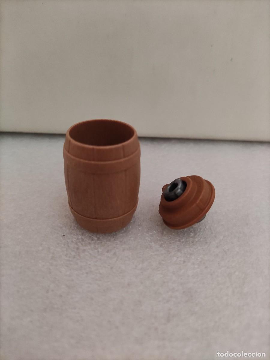Playmobil: (B) Barril de madera con tapa Playmobil - Foto 2