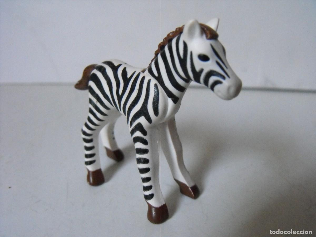 Playmobil: PLAYMOBIL. Figura de potro cebra.