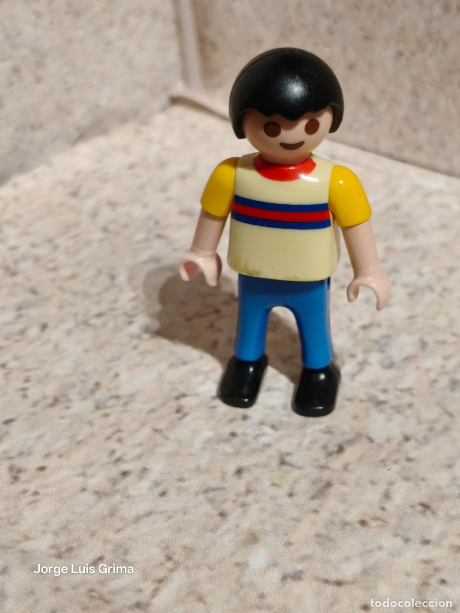 Playmobil: PLAYMOBIL FIGURA NI&Ntilde;O REF 30101910 SETS 4132