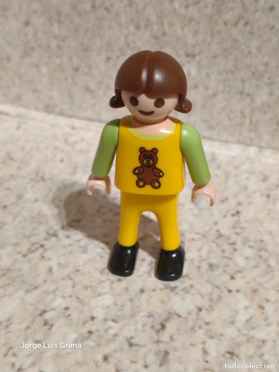 Playmobil: PLAYMOBIL FIGURA NI&Ntilde;A REF 30111460 SETS 4408