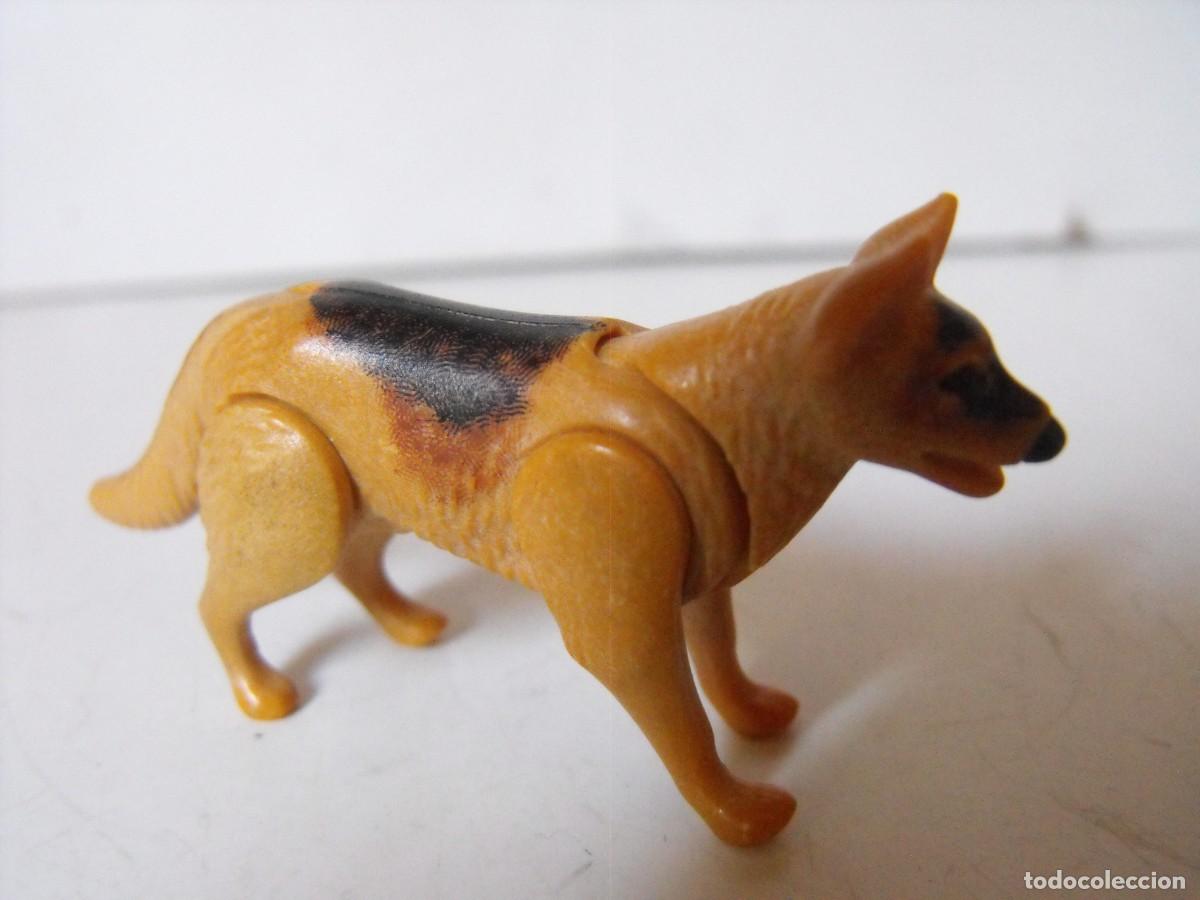 Playmobil: PLAYMOBIL. Figura de perro lobo.