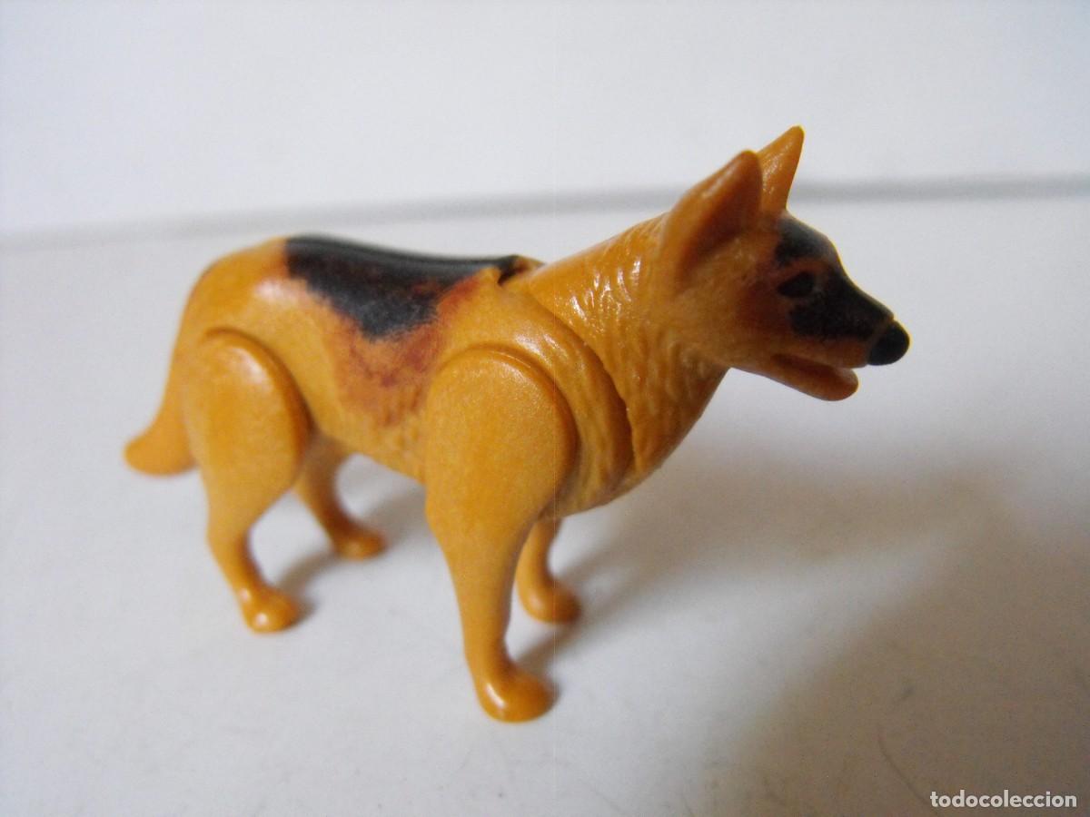 Playmobil: PLAYMOBIL. Figura de perro lobo.