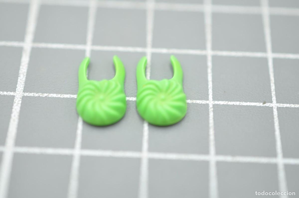 Playmobil: WSK106 pq&ntilde; Playmobil, 2 cubiertas zapatos payaso 3392