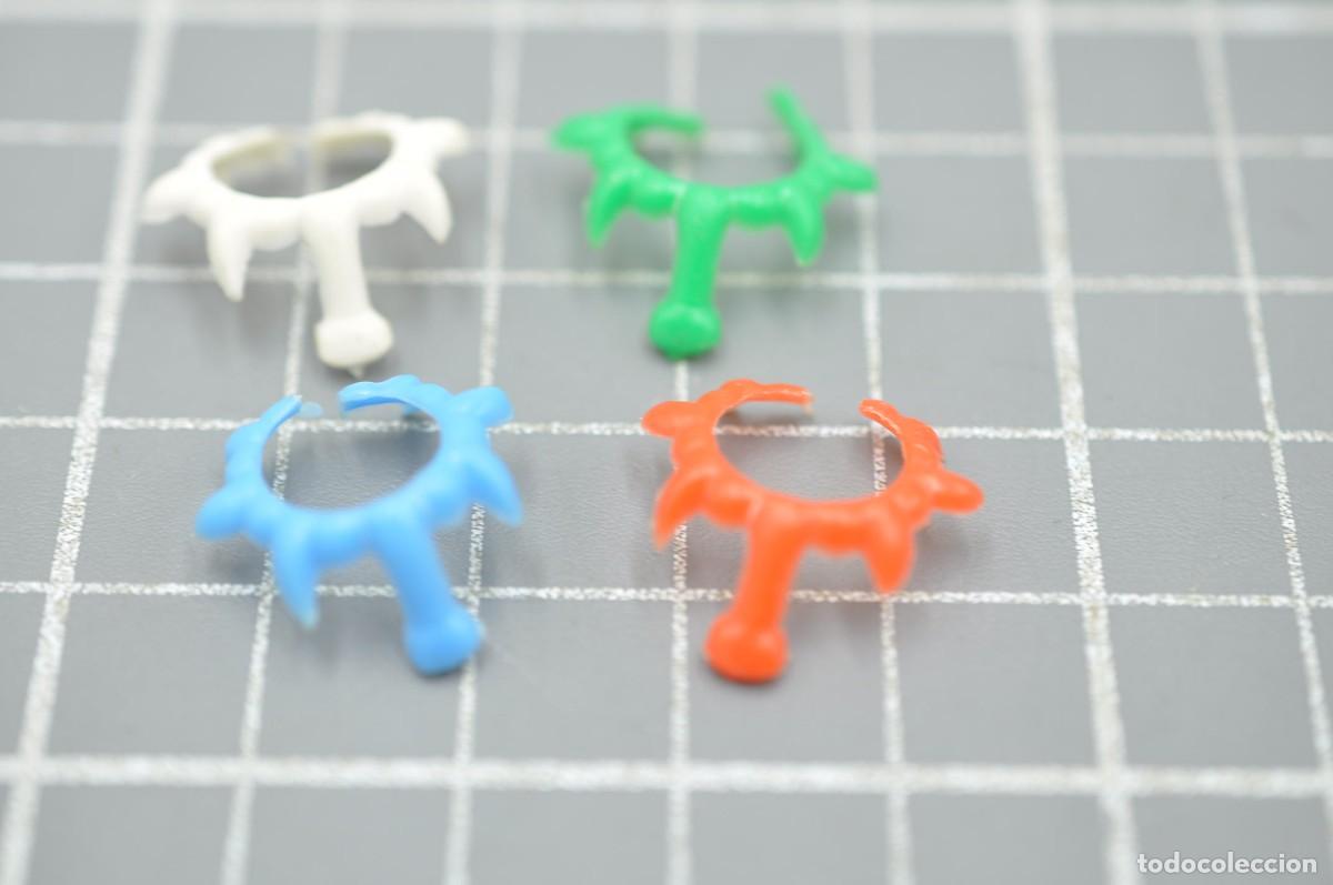 Playmobil: WSK106 pq&ntilde; Playmobil, 4 collares indios