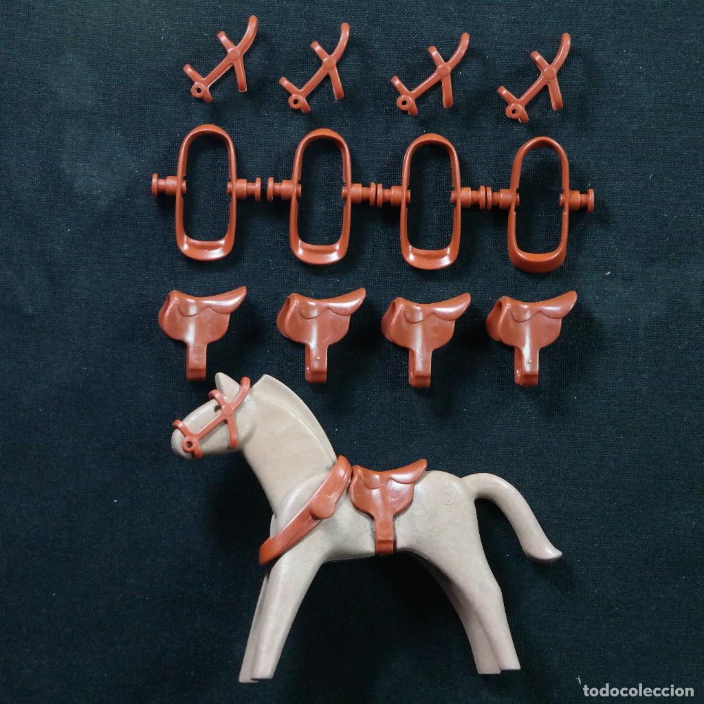 Playmobil: Playmobil caballo con monturas y arnes☼