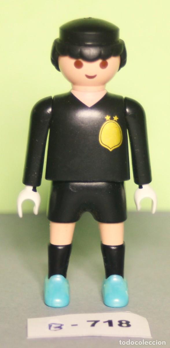 Playmobil: PLAYMOBIL FIGURA FUTBOLISTA MUNDIAL RUSIA 2018 (B-718)