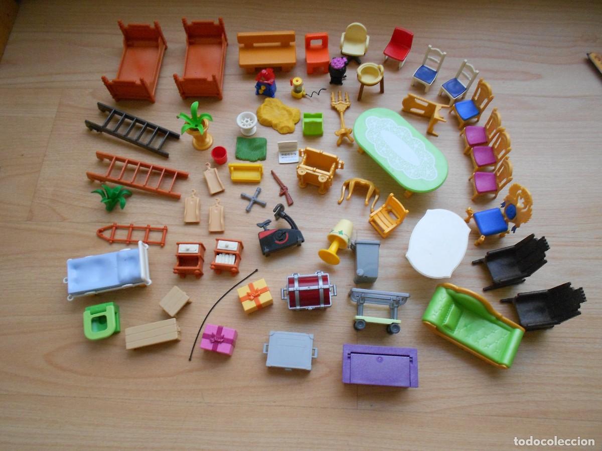 Playmobil: Lote ACCESORIOS de PLAYMOBIL MUEBLES / COFRES / CAMAS / MESAS / SILLAS / TRONOS / CAJAS / ESCALERAS