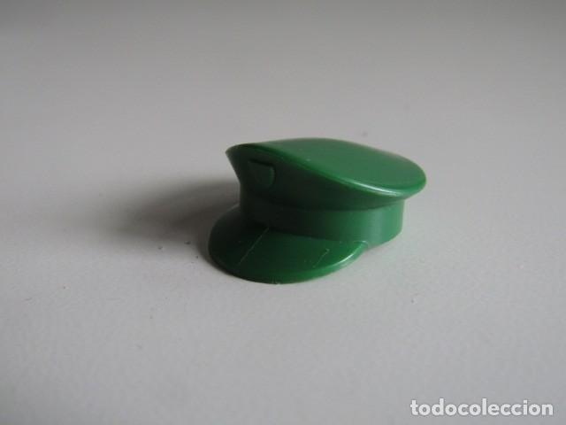 Playmobil: DIFICIL GORRA DE ALA VERDE POLICIA DE LA 1&ordf; &Eacute;POCA PLAYMOBIL