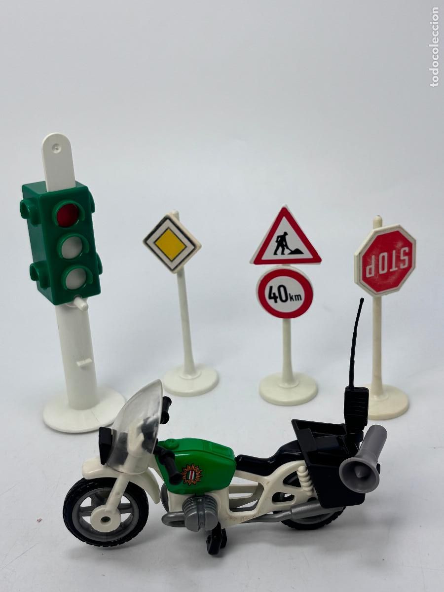 Playmobil: Playmobil 3494 moto con sem&aacute;foro y se&ntilde;al
