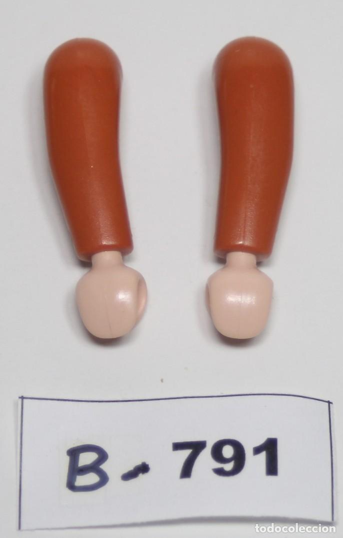 Playmobil: PLAYMOBIL 2 BRAZOS COLOR CALABAZA NARANJA OSCURO (IZQUIERDO Y DERECHO) (B-791)