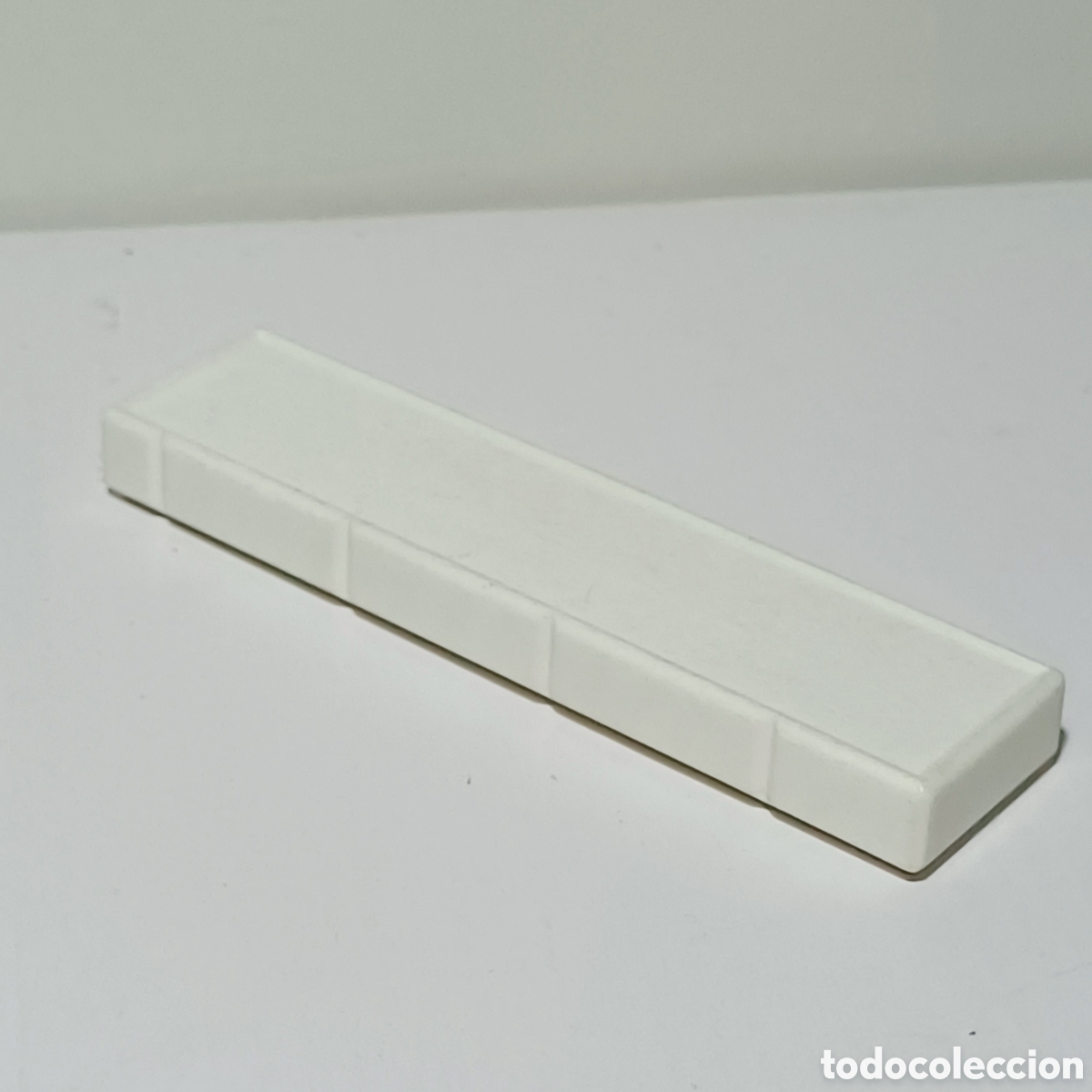 Playmobil: Pieza playmobil N&deg; 30273780 base suelo blanco 11,5 cm largo ref. 4185 5224 6930 70166 70337 7372