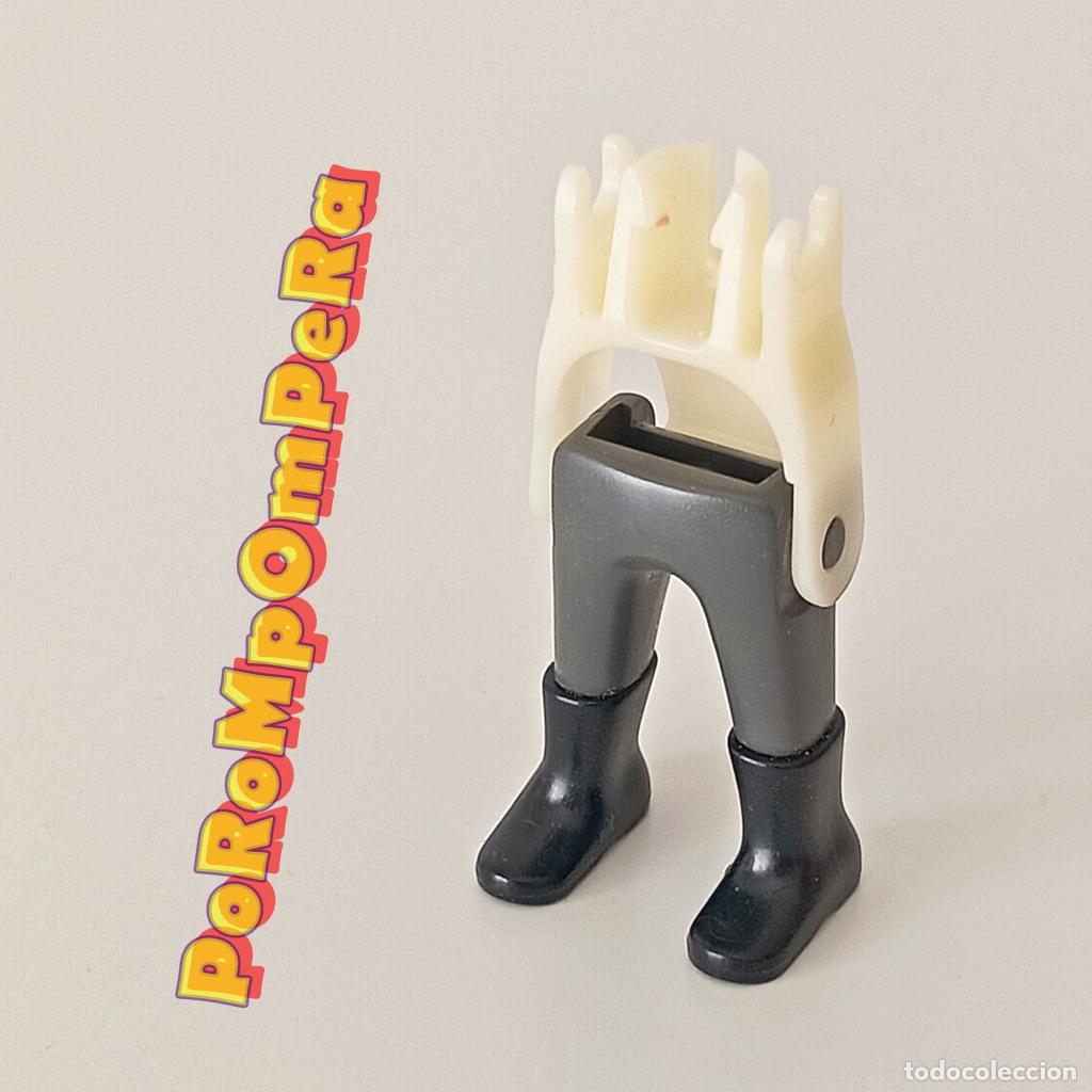 Playmobil: PLAYMOBIL pierna pantal&oacute;n gris oscuro bota alta negra + esqueleto CUSTOM/COMPLETAR O2
