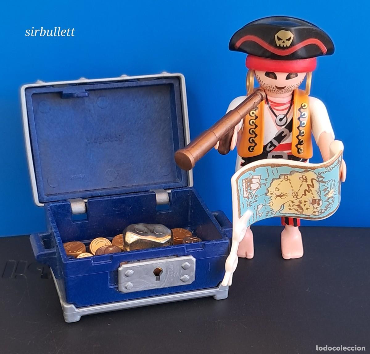 Playmobil: Figura Pirata con Mapa Catalejo y Cofre del Tesoro. Playmobil
