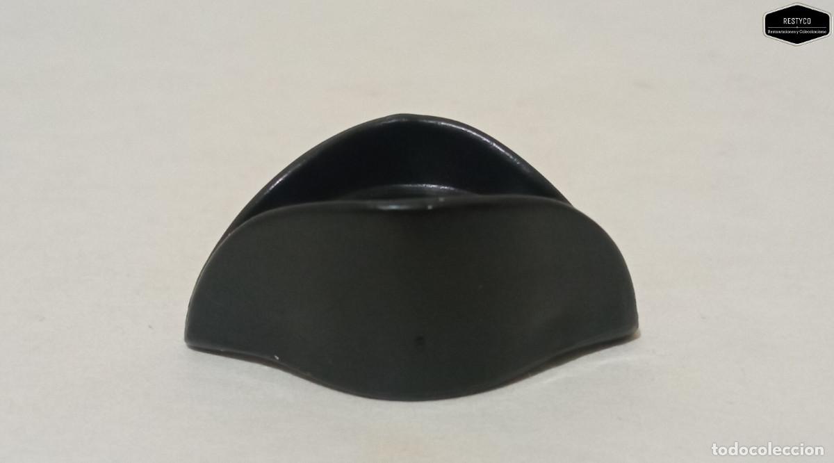 Playmobil: Playmobil - Sombrero Tridente Con Soporte Para Pluma