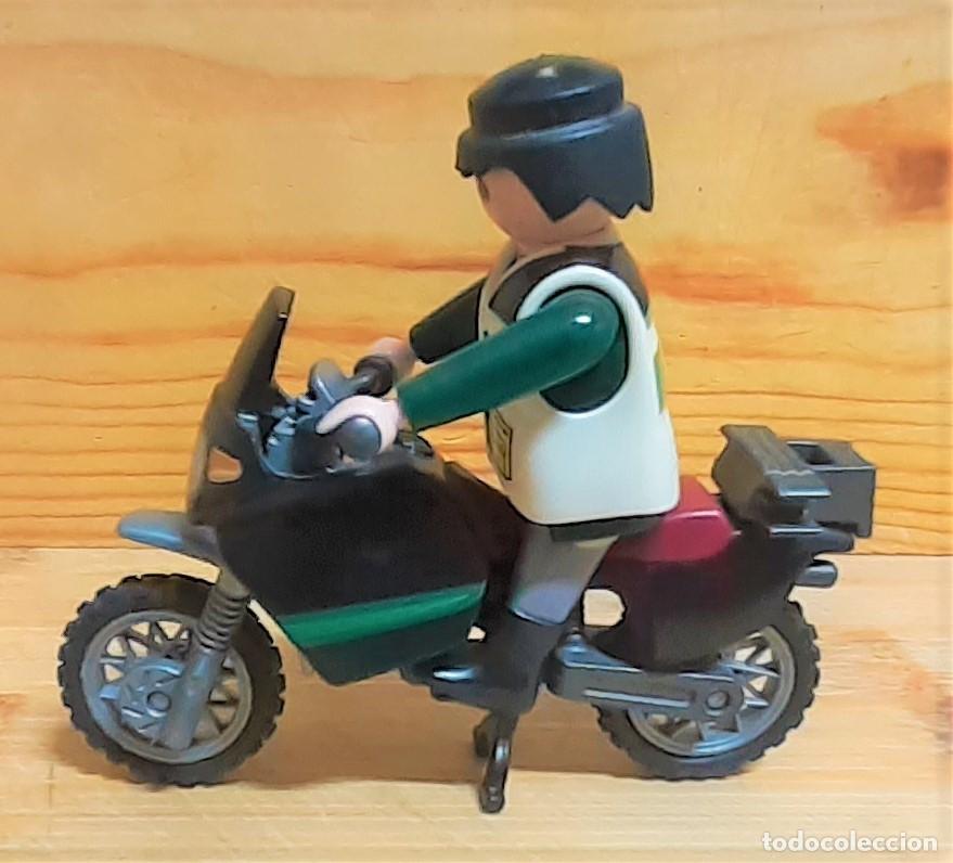 Playmobil: FIGURA PLAYMOBIL MOTORISTA