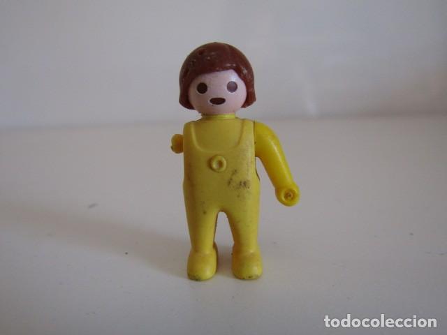 Playmobil: DIFICIL BEBE AMARILLO 1&ordf; &Eacute;POCA MANCO LE FALTA UN BRAZO PLAYMOBIL