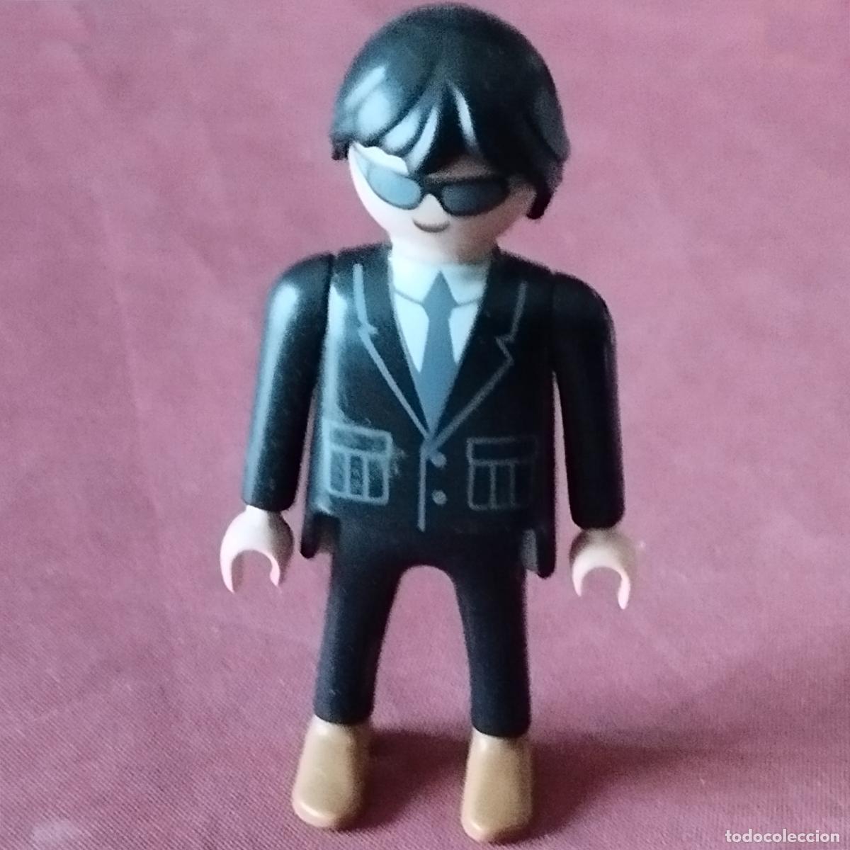 Playmobil: HOMBRE CON TRAJE NEGRO Y GAFAS - FIGURA - PLAYMOBIL