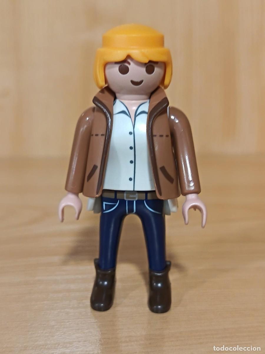Playmobil: PLAYMOBIL FIGURA CHICA VESPA - 25/12/15