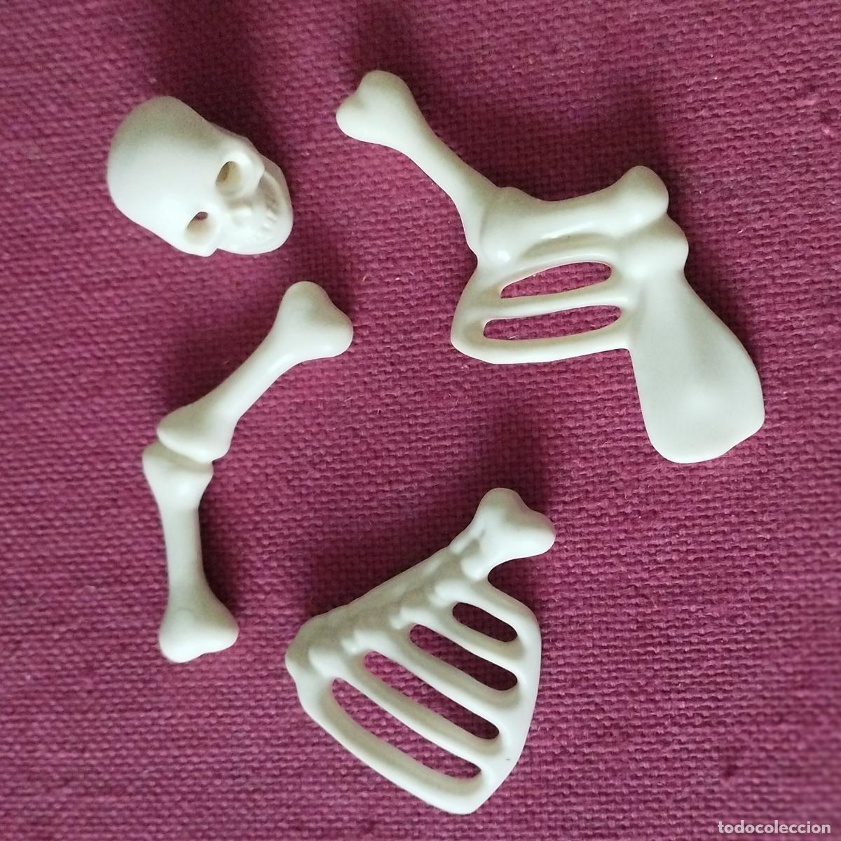 Playmobil: CRANEO Y HUESOS - CALAVERA - PLAYMOBIL