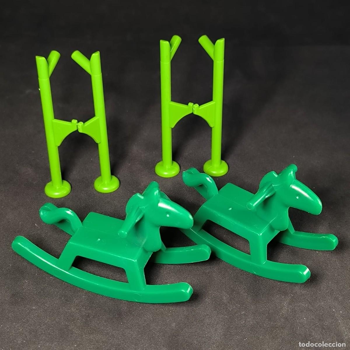 Playmobil: Playmobil zancos con caballitos verdes ☼