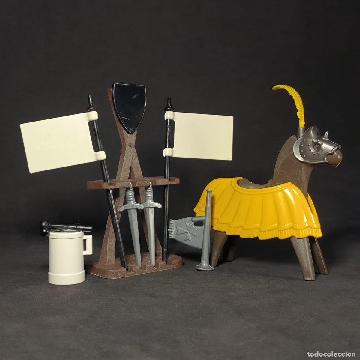 Playmobil: Playmobil caballo con accesorios medievales ☼